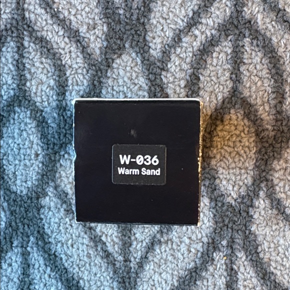 BNIB Bobbi Brown Weightless Skin Foundation SPF 15 in W-036 Warm Sand 30mL - Picture 8 of 8